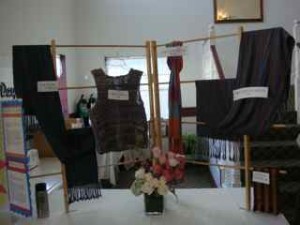 weaving display