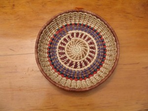 Dyed pine needle and bead basket by Eladelanto weaver