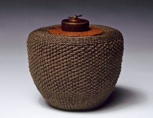 Nancy Moore Bess 'Cha Tea Jar' 2003